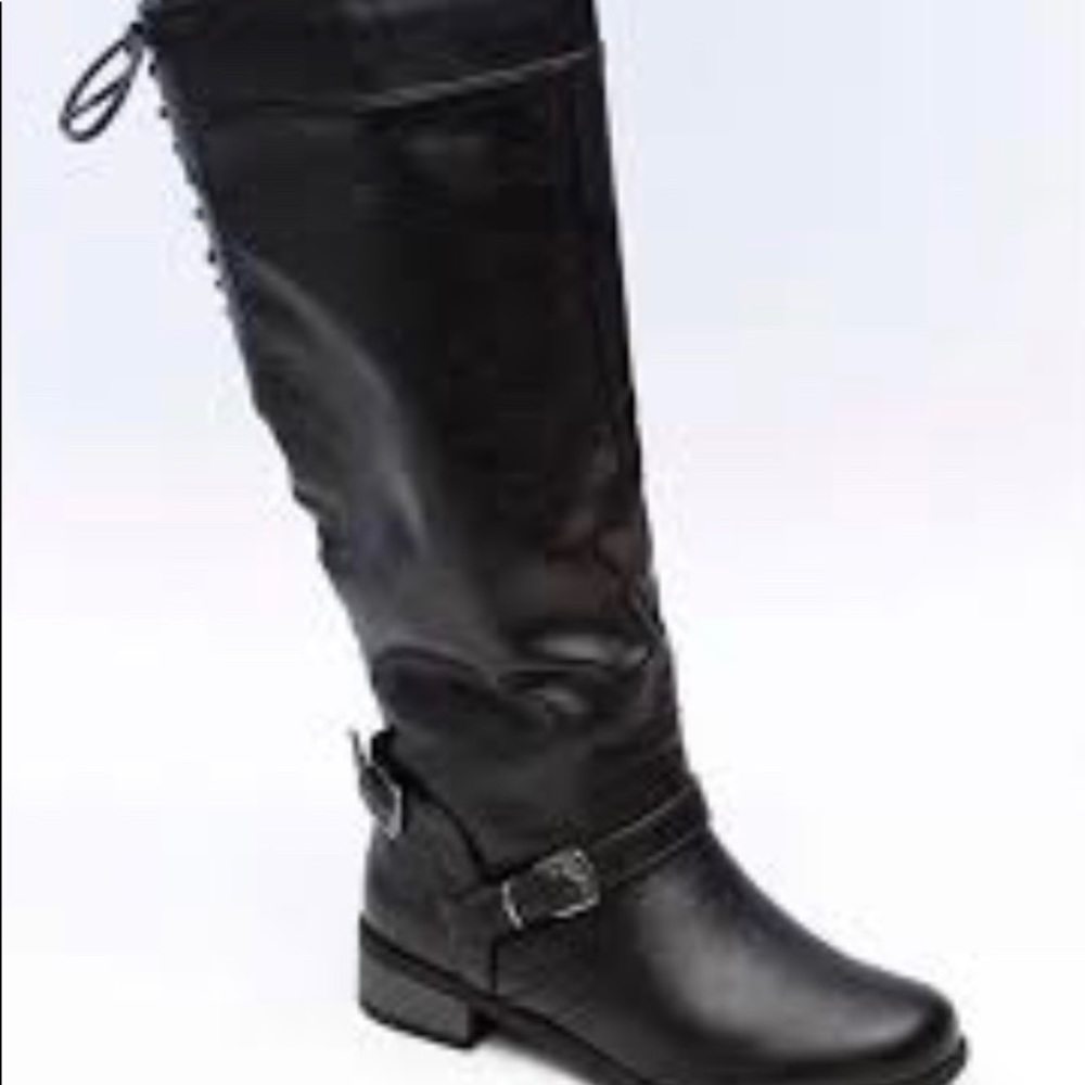 Brand new, no tags, but never been worn